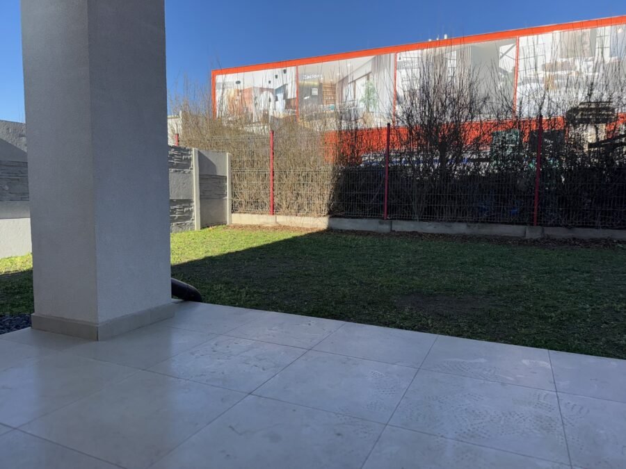 Nový projekt s 3-izbovými bytmi, záhradou, vlastným parkovaním a tepelným čerpadlom v meste Dunajská Streda! – fotografia 8