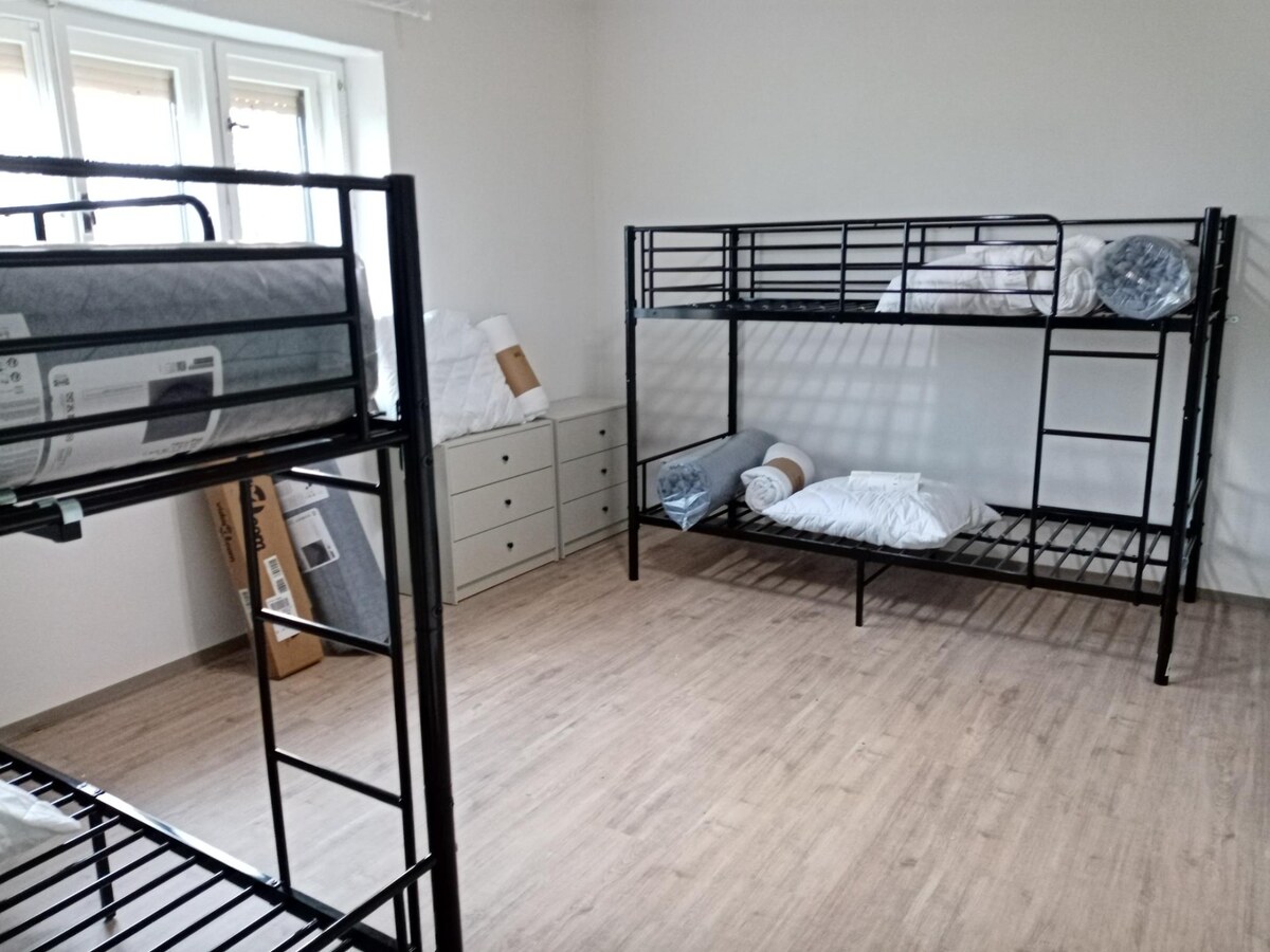 Na prenájom rodinný dom v Tvrdošovciach pre firemných zamestnancov – fotografia 2