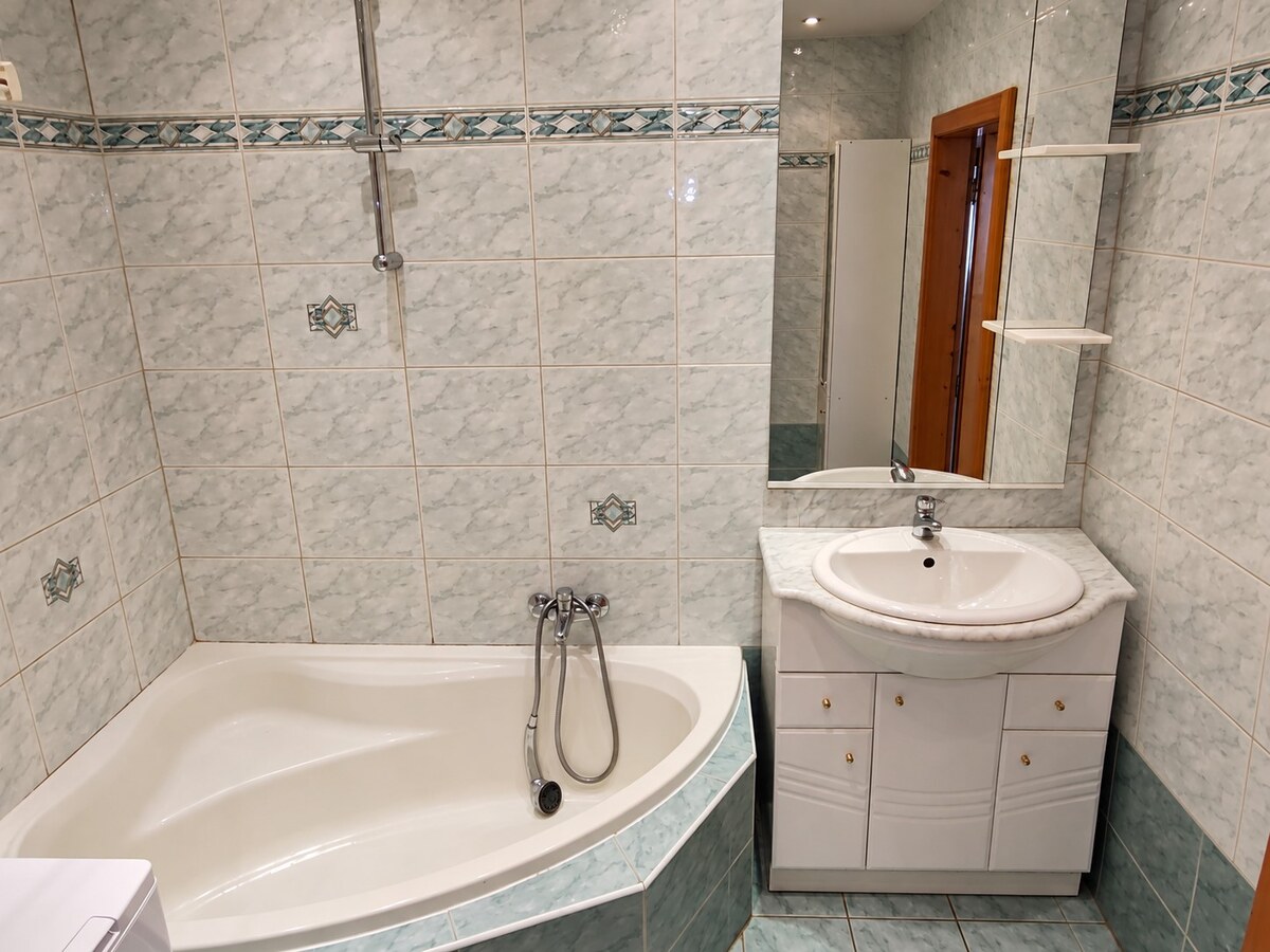 Prerobený 2 izbový byt v Komárne na predaj – fotografia 8