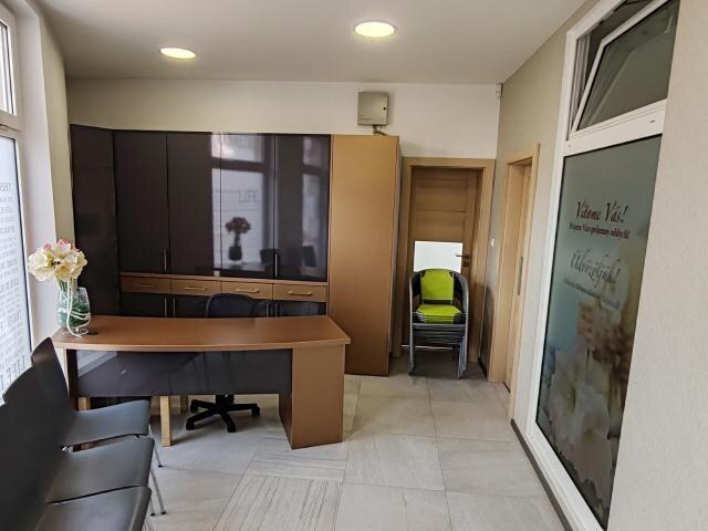 Investičná príležitosť v centre Komárna! – fotografia 3