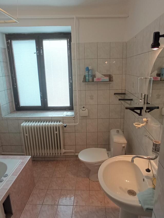 Rodinný dom na predaj v centre Komárna – fotografia 8