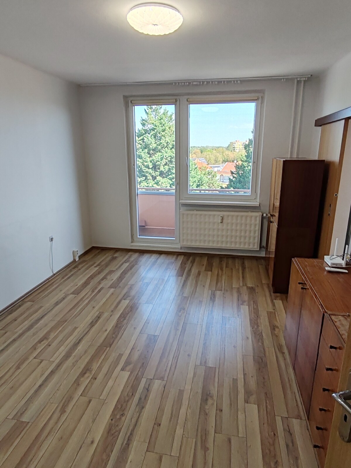 Na prenájom 3  izbový byt s 2 balkónmi v Komárne – fotografia 5