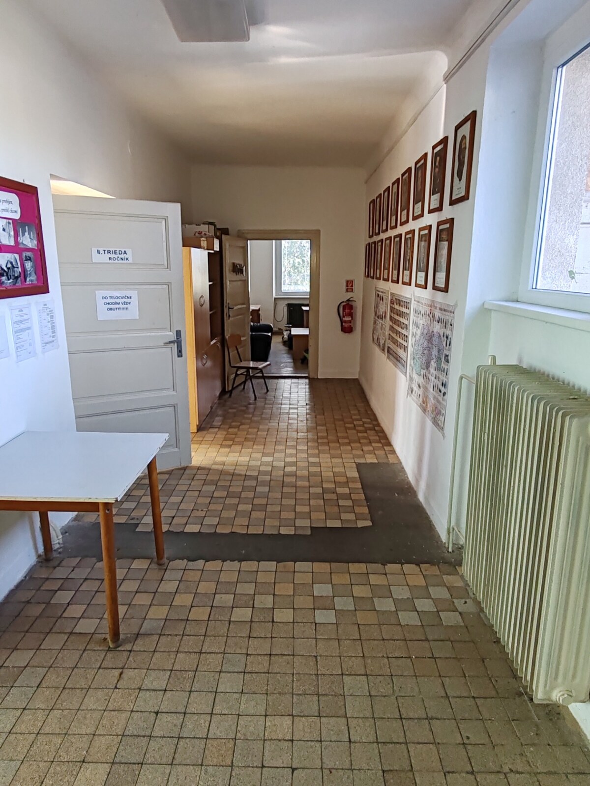 Komerčné priestory na prenájom v obci Šrobárová – fotografia 7