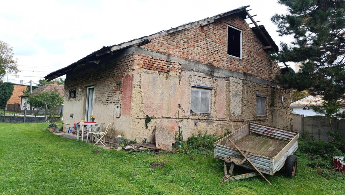 Na predaj starší rodinný dom s podkrovím v obci Gbelce – fotografia 7
