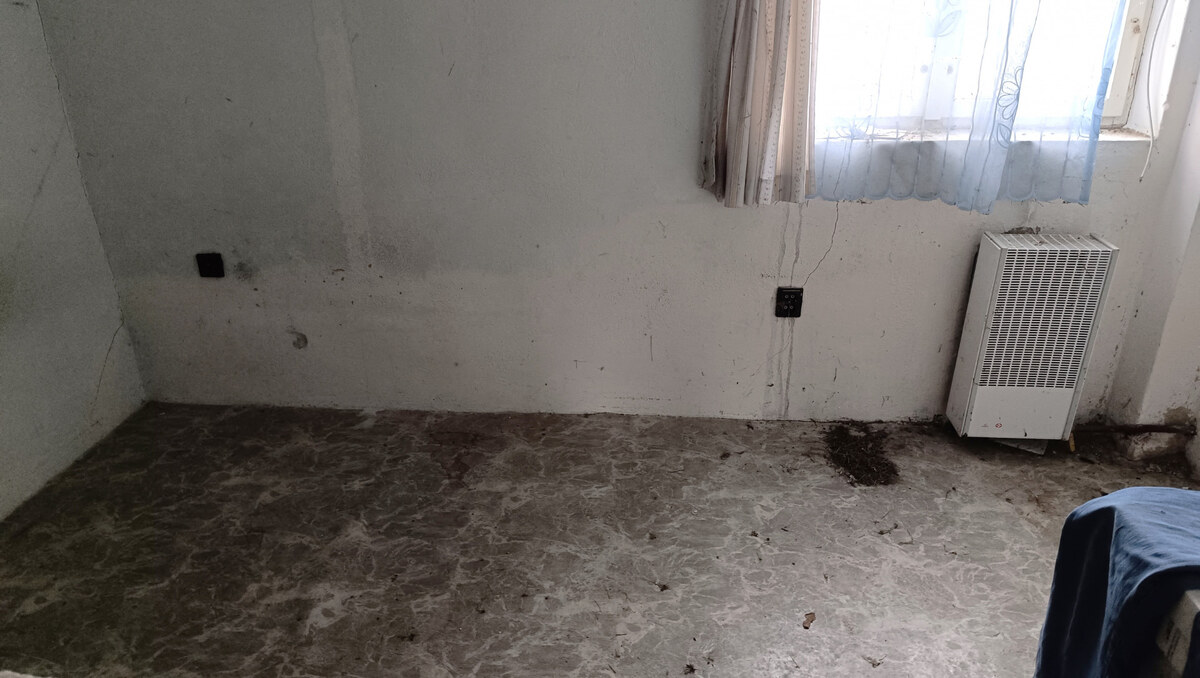 Na predaj starší rodinný dom s podkrovím v obci Gbelce – fotografia 8