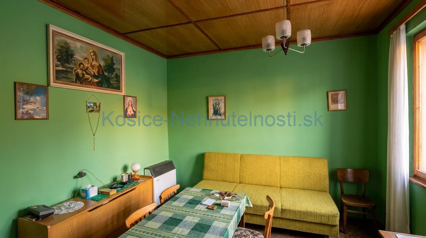 5-i. kamenný gazdovský dom s veľkým pozemkom – Malé Ozorovce – fotografia 6