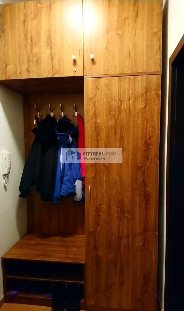 Predám zariadený apartmán s balkónom Podhájska – fotografia 6