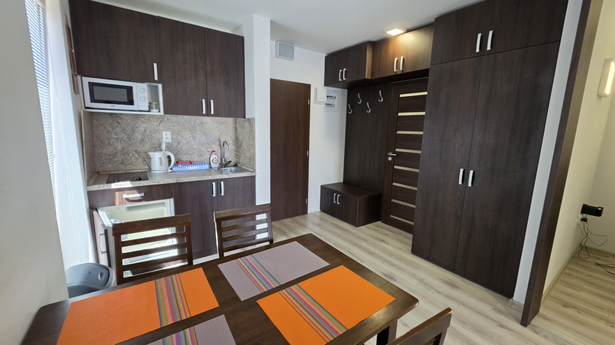 Predám krásny 2-izbový apartmán v novostavbe Podhájska – fotografia 1