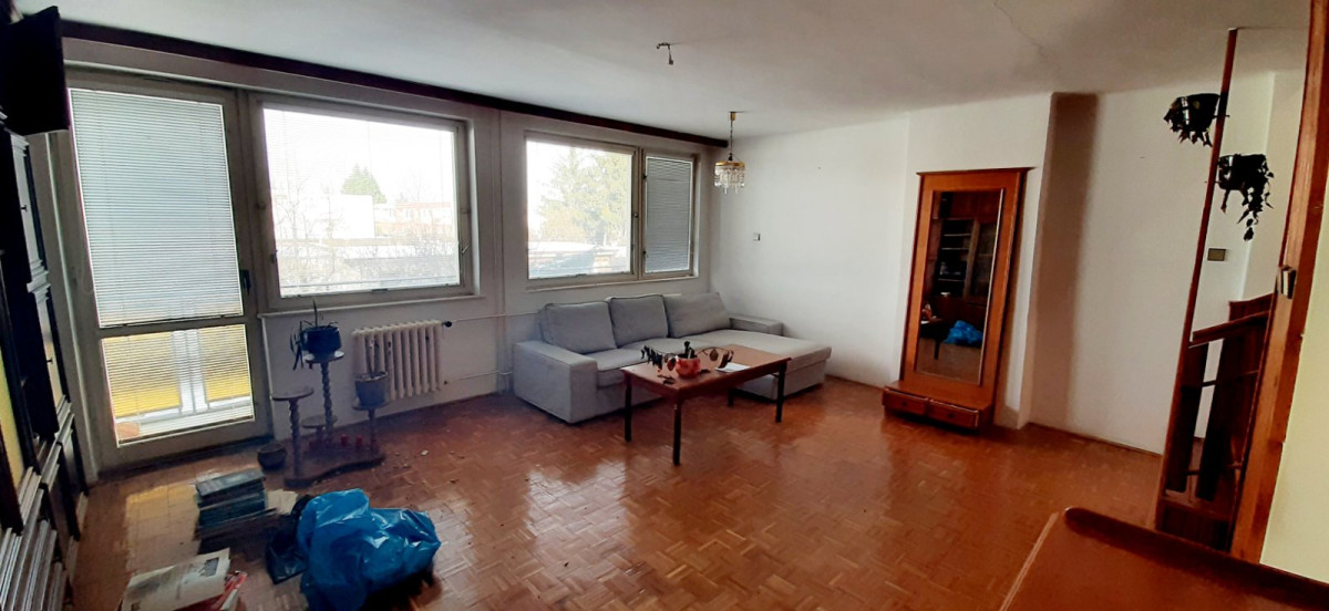 -30 000 EUR Na predaj 5 izbový rodinný dom v milionárskej štvrti Nové Zámky – fotografia 3