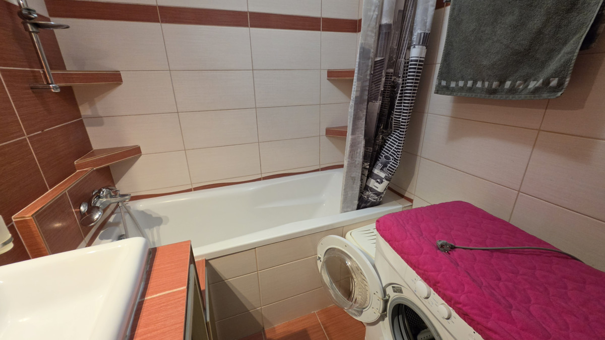 Ponúkam na PREDAJ 2- izbový byt Šafáriková Nové Zámky – fotografia 7