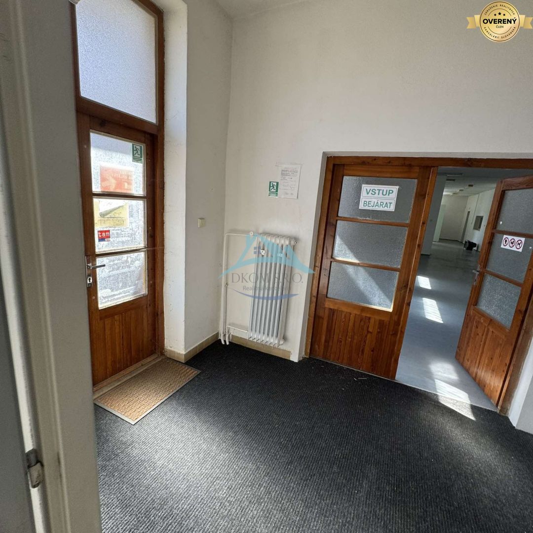 Podnikateľský sen v Šahách: Priestor s plochou 600 m² – fotografia 7
