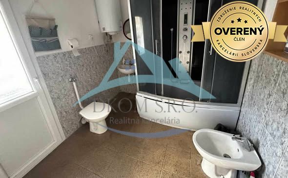 Váš nový rodinný prístav v obci Iža: Priestor, kľud a čerstvá úroda.. – fotografia 10