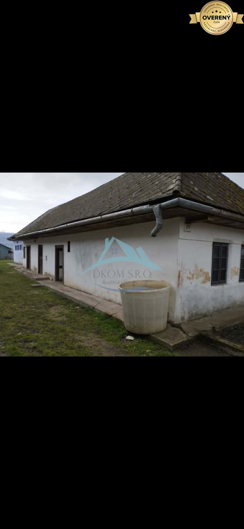 Čarovná chalupa v Plášťovciach čaká na prebudenie! – fotografia 2