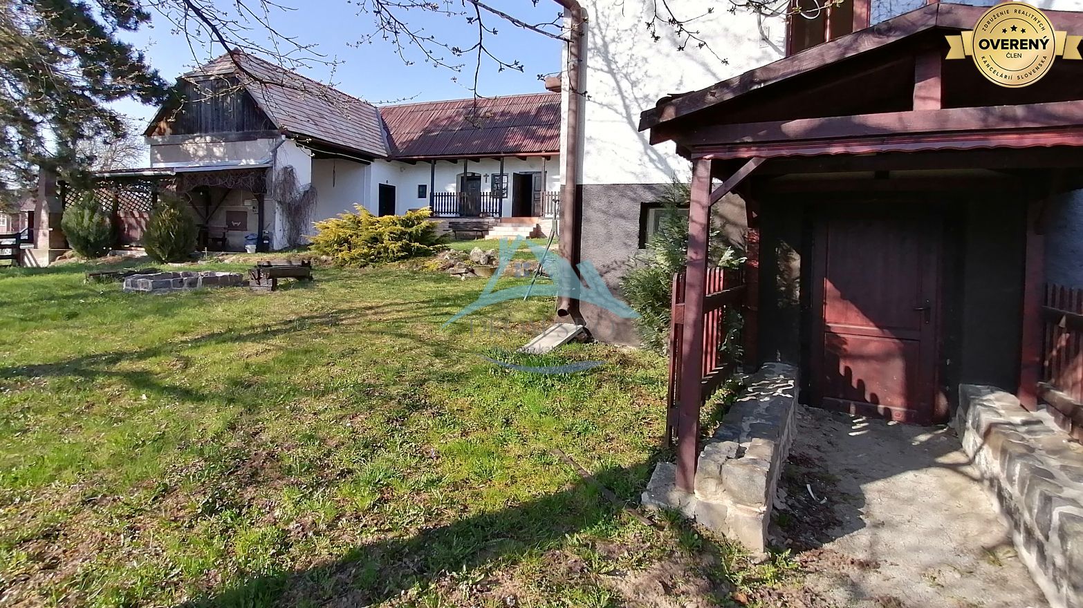 Dva vidiecke domy na pozemku 1,6ha D. Strehová (Prieloh), V. Krtíš. – fotografia 5