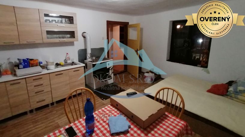 Dva vidiecke domy na pozemku 1,6ha D. Strehová (Prieloh), V. Krtíš. – fotografia 10