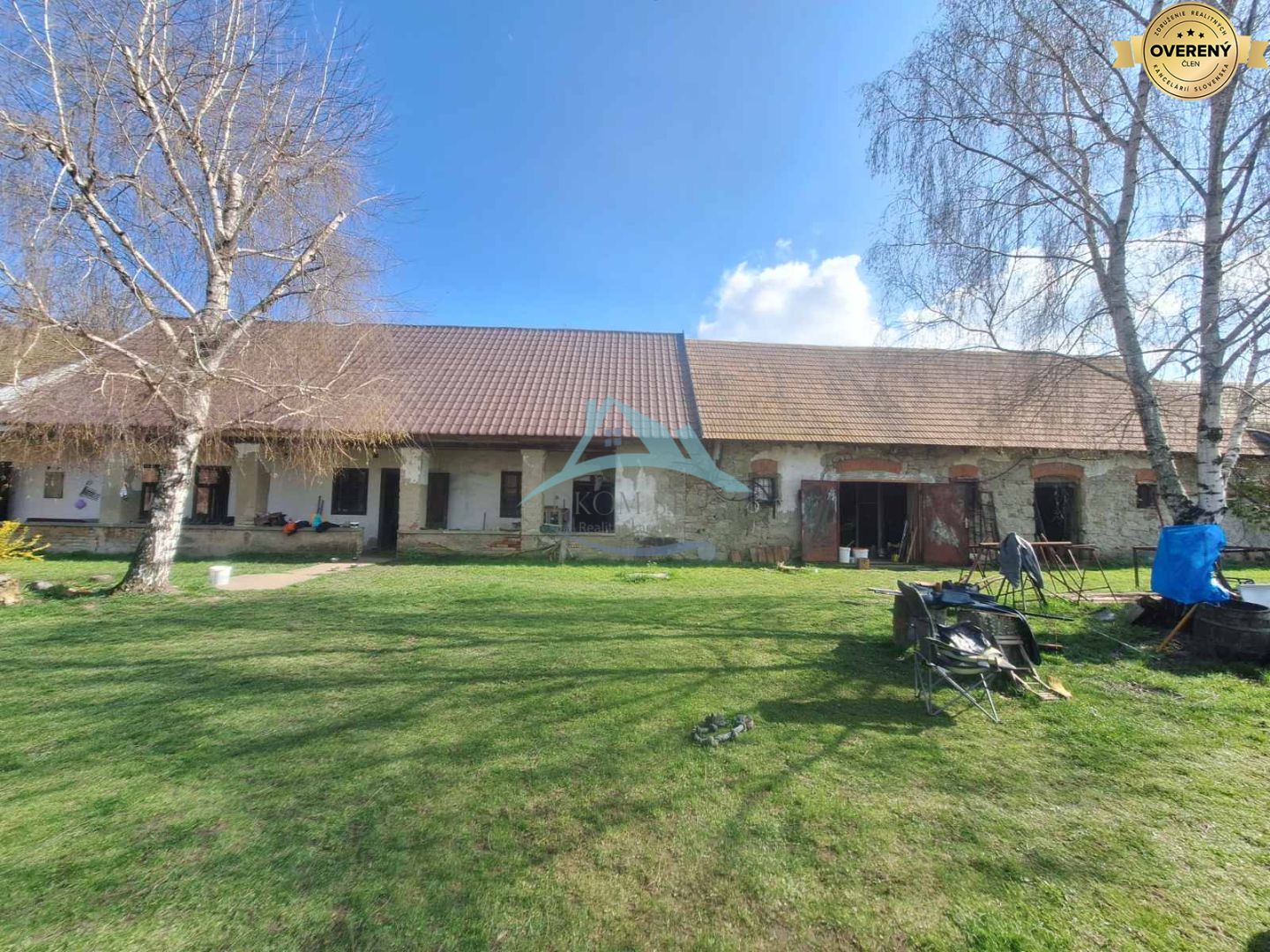 Na predaj starší sedliacky R. dom s obrovským pozemkom 2924m2 – fotografia 3