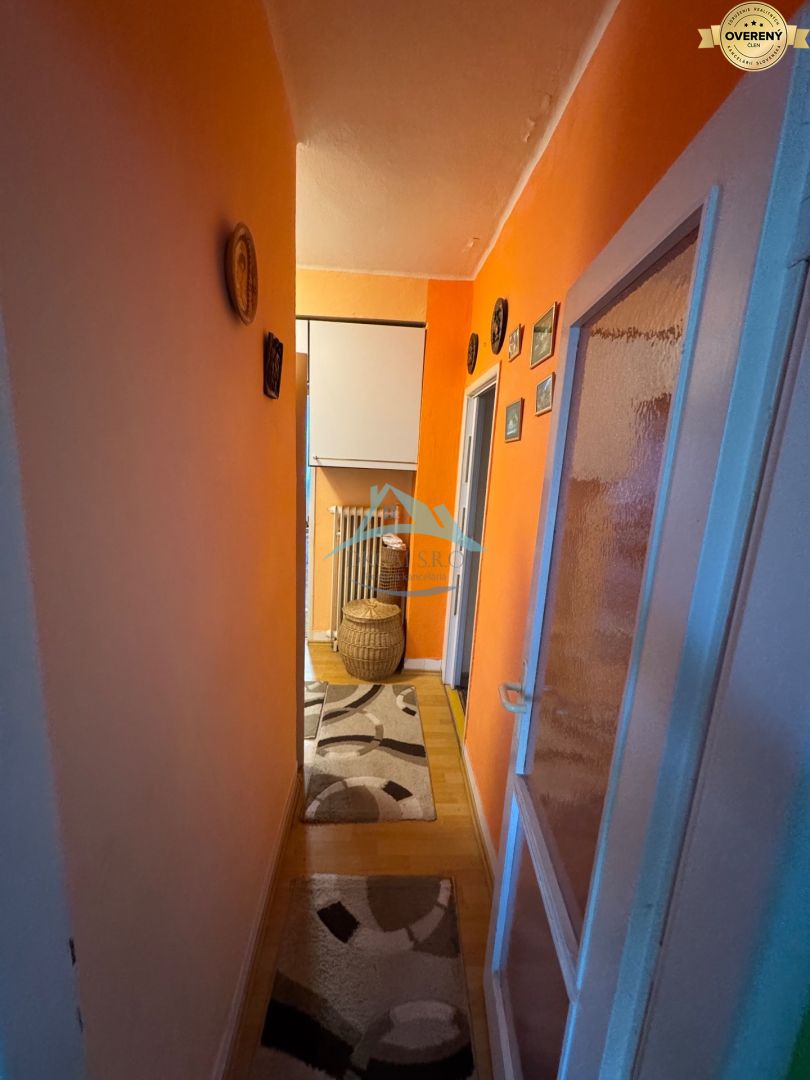 Na predaj 3 izbový byt na prízemí v centre mesta Šahy. – fotografia 5