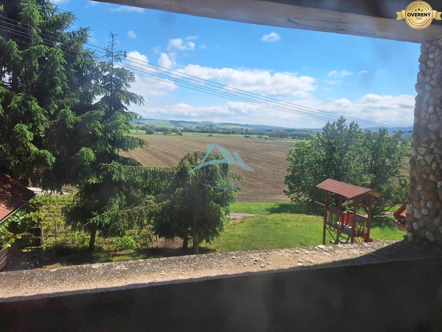 Ponúkame Vám na predaj chatu, rekreačný domček v obci Veľké Turovce – fotografia 3