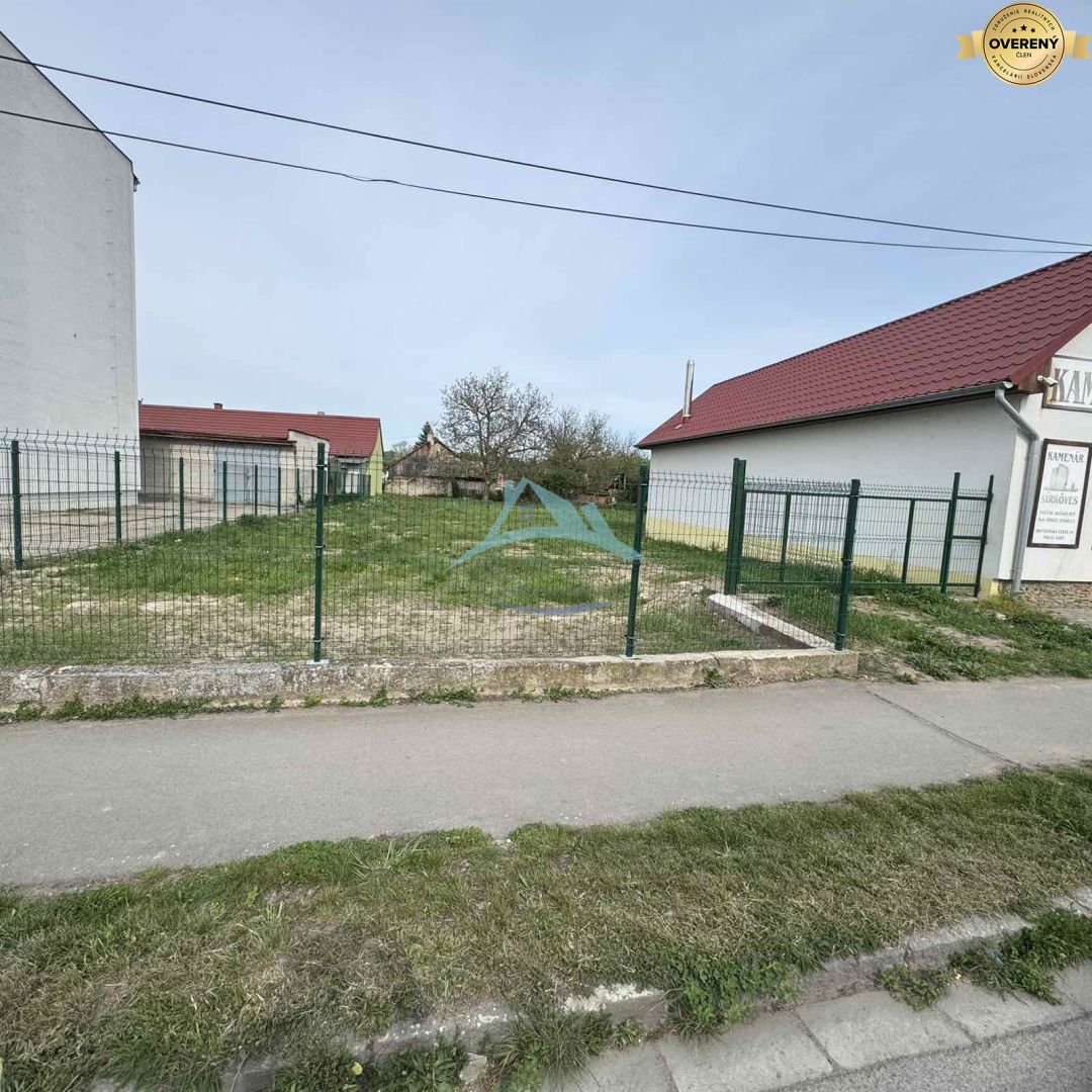 stavebný pozemok s projektom – fotografia 9