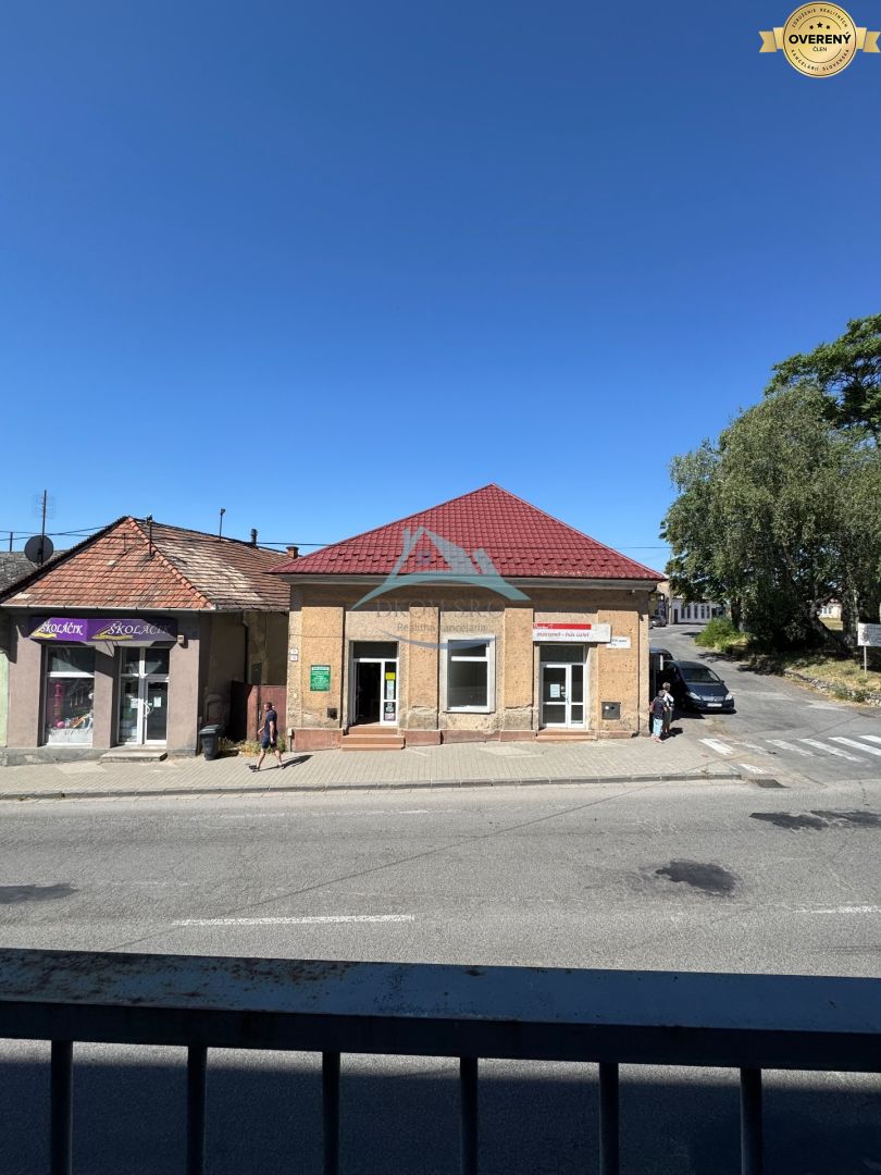 Obchodné priestory na predaj centrum mesta Šahy – fotografia 1