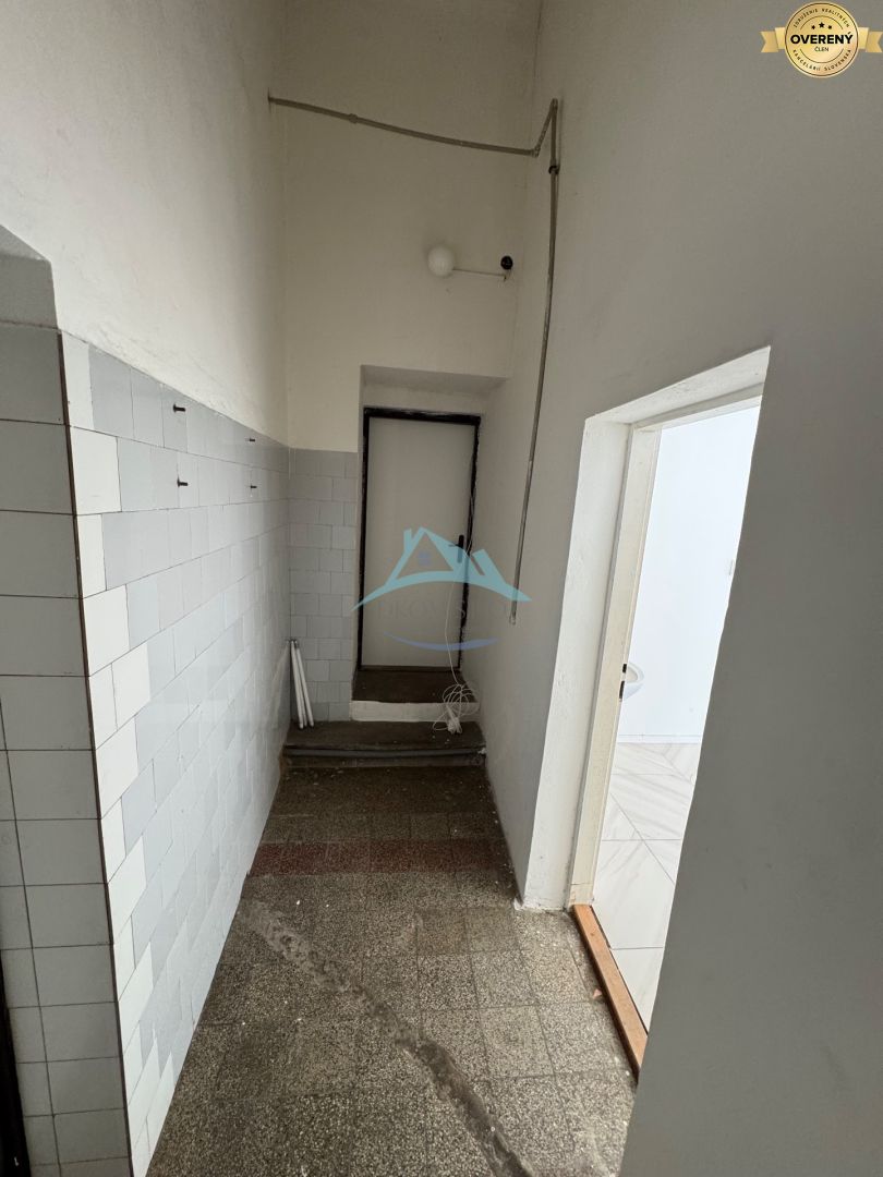 Obchodné priestory na predaj centrum mesta Šahy – fotografia 10