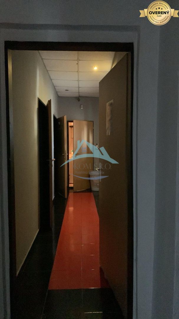 Budova na predaj centre mesta Šahy – fotografia 4