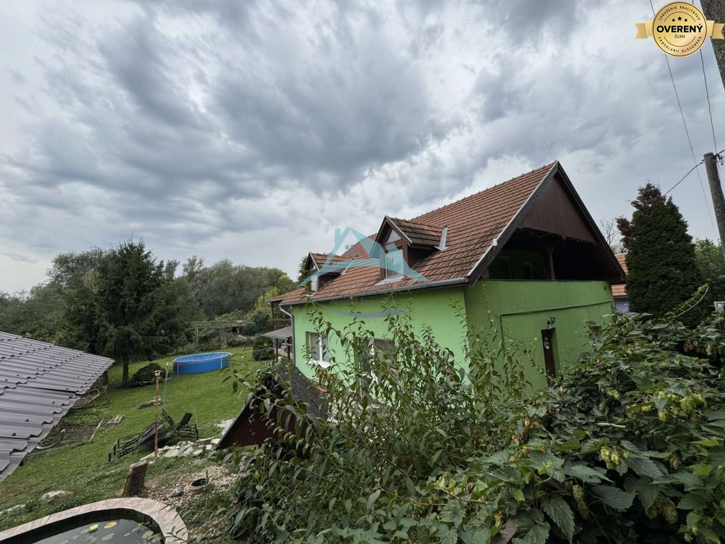 Znížená cena Na predaj: Rodinný dom – Šahy, okraj prírody – fotografia 3