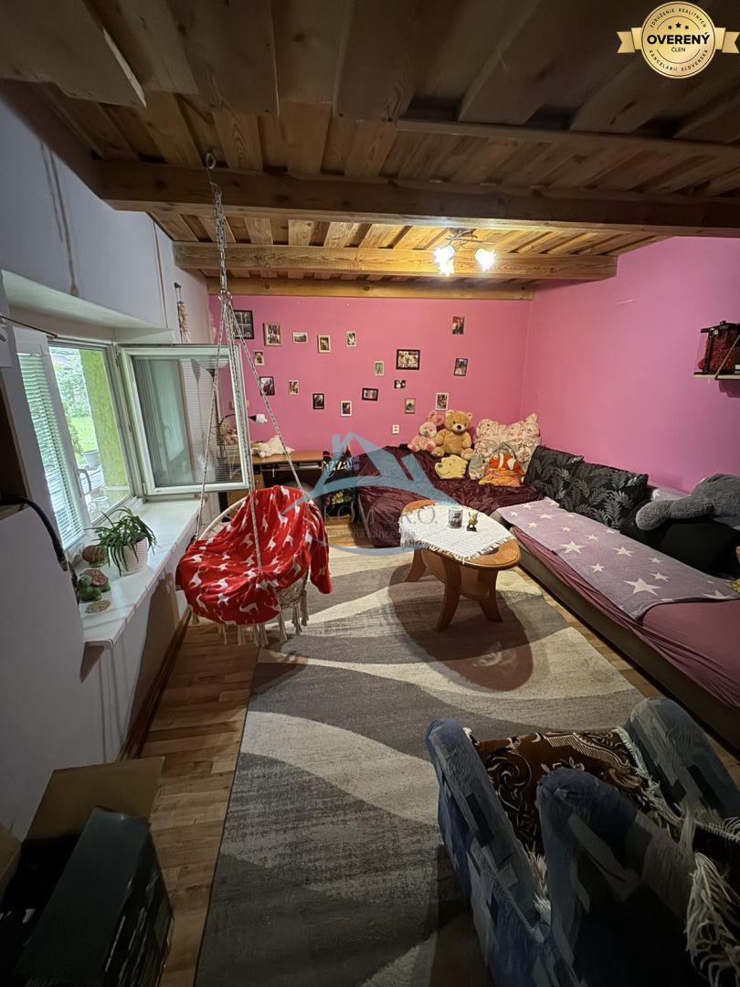 Znížená cena Na predaj: Rodinný dom – Šahy, okraj prírody – fotografia 7