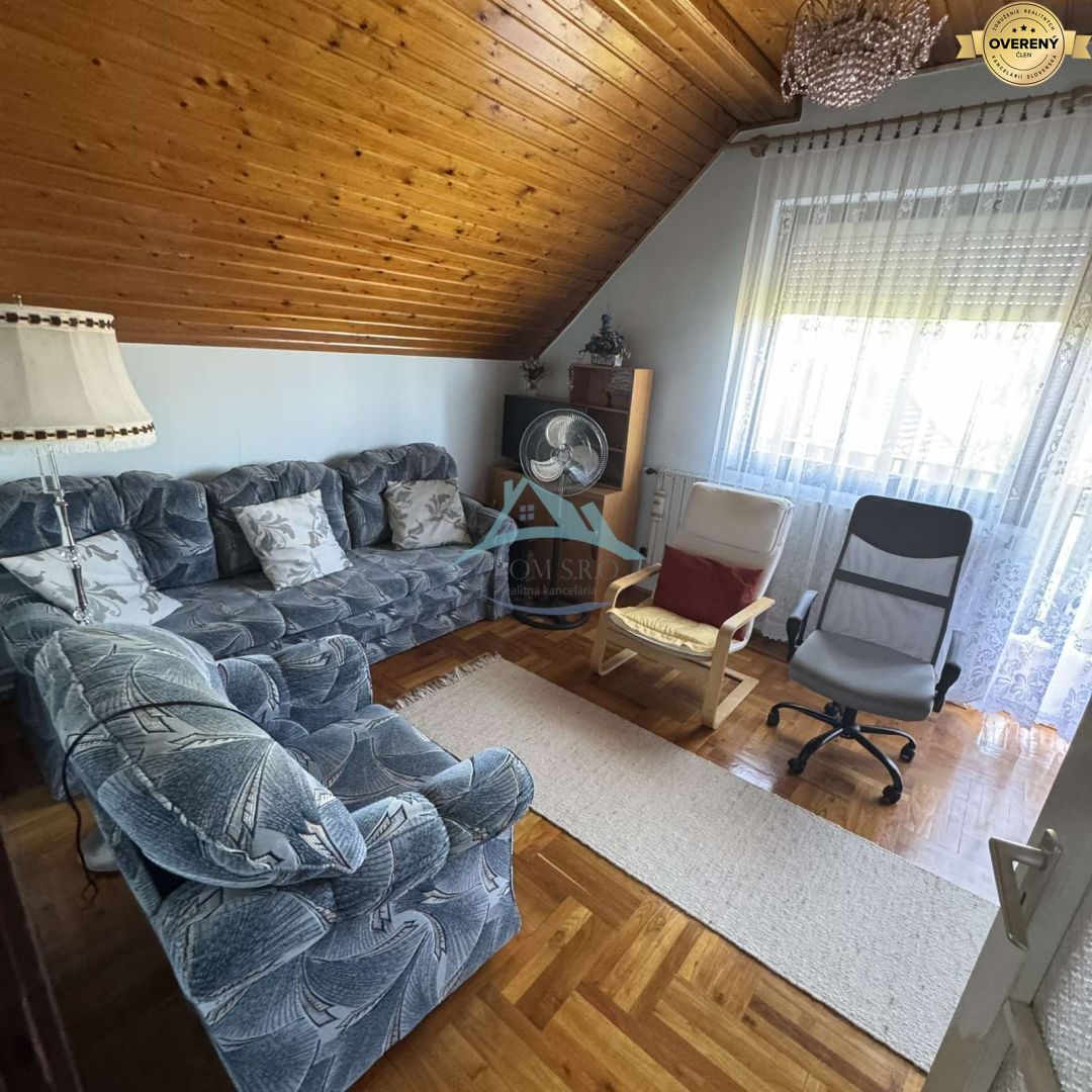 Priestranný 2-podlažný RD s investičným potenciálom a letnou kuchyňou – fotografia 4
