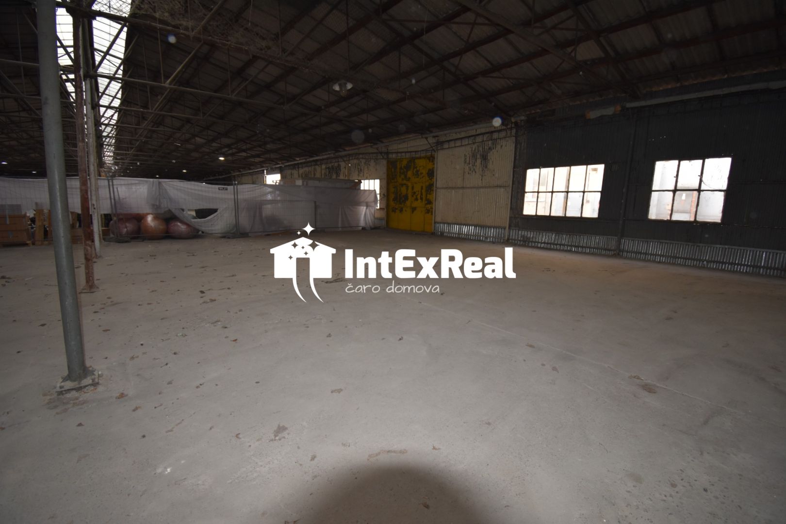 Prenájom plechový sklad, priemyselná zóna, 3000m2, Galanta – fotografia 5