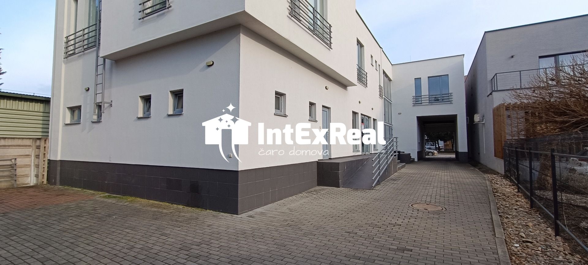 Reprezentačný nájom, 11,09 m², Galanta, centrum – fotografia 3