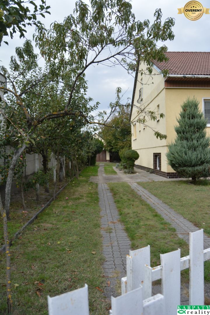 Výrazná zľava! RODINNÁ 2 GENERAČNÁ VILA POD LESOM NA ZÁHORÍ! – fotografia 2