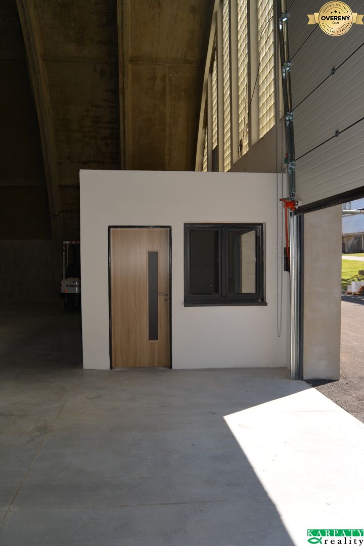 Prenájom haly s pevnou parabolickou konštrukciou, 1000 m2, Hlohovec! – fotografia 5
