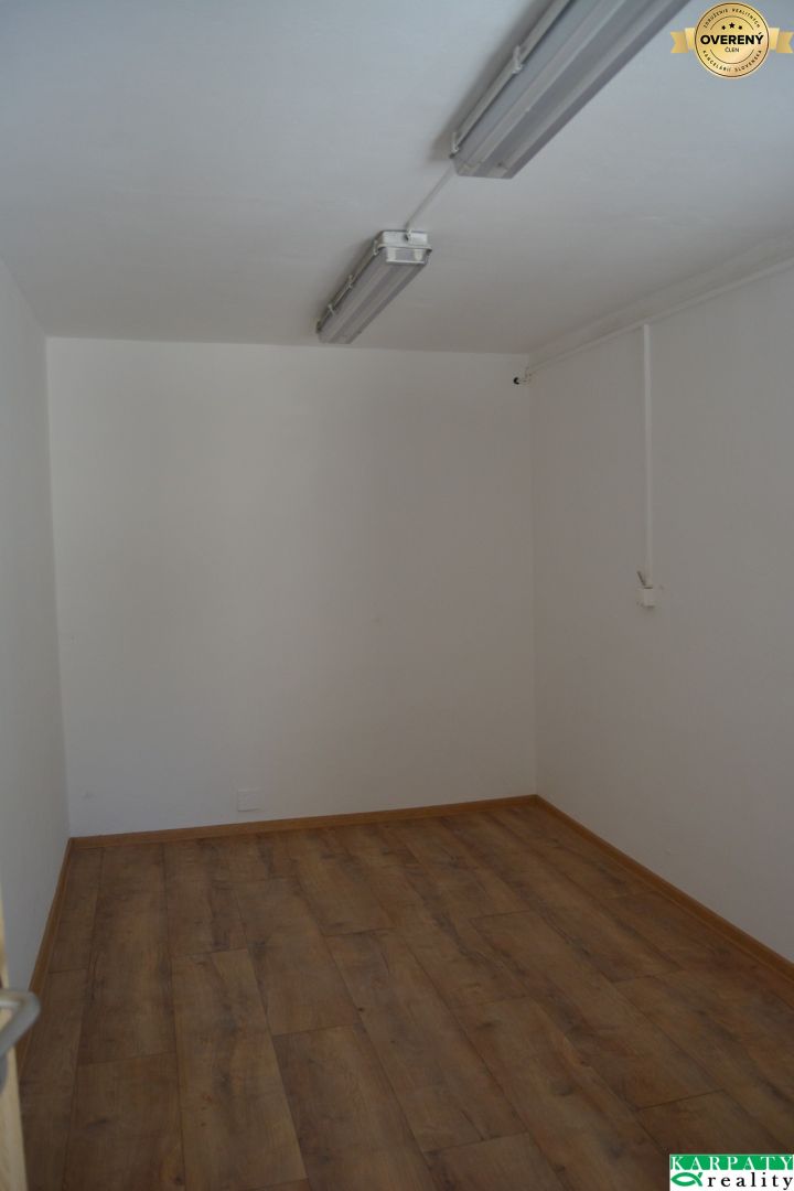 Prenájom haly s pevnou parabolickou konštrukciou, 1000 m2, Hlohovec! – fotografia 6