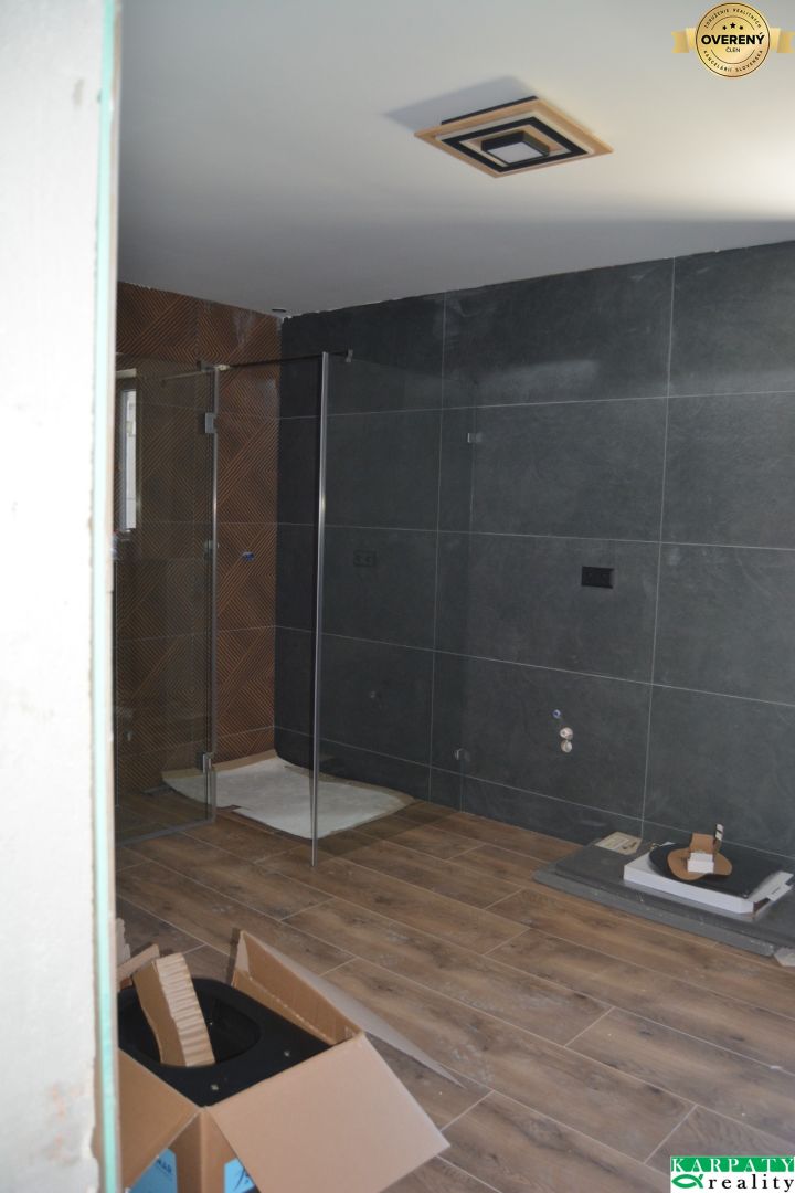 Prenájom haly s pevnou parabolickou konštrukciou, 1000 m2, Hlohovec! – fotografia 9