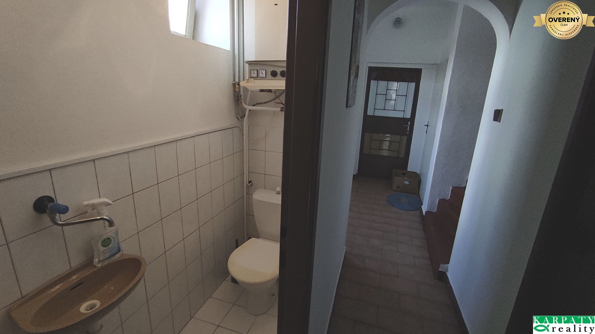 Polyfunkčný dom pri fontáne v srdci Brezovej, bývanie i podnikanie! – fotografia 8