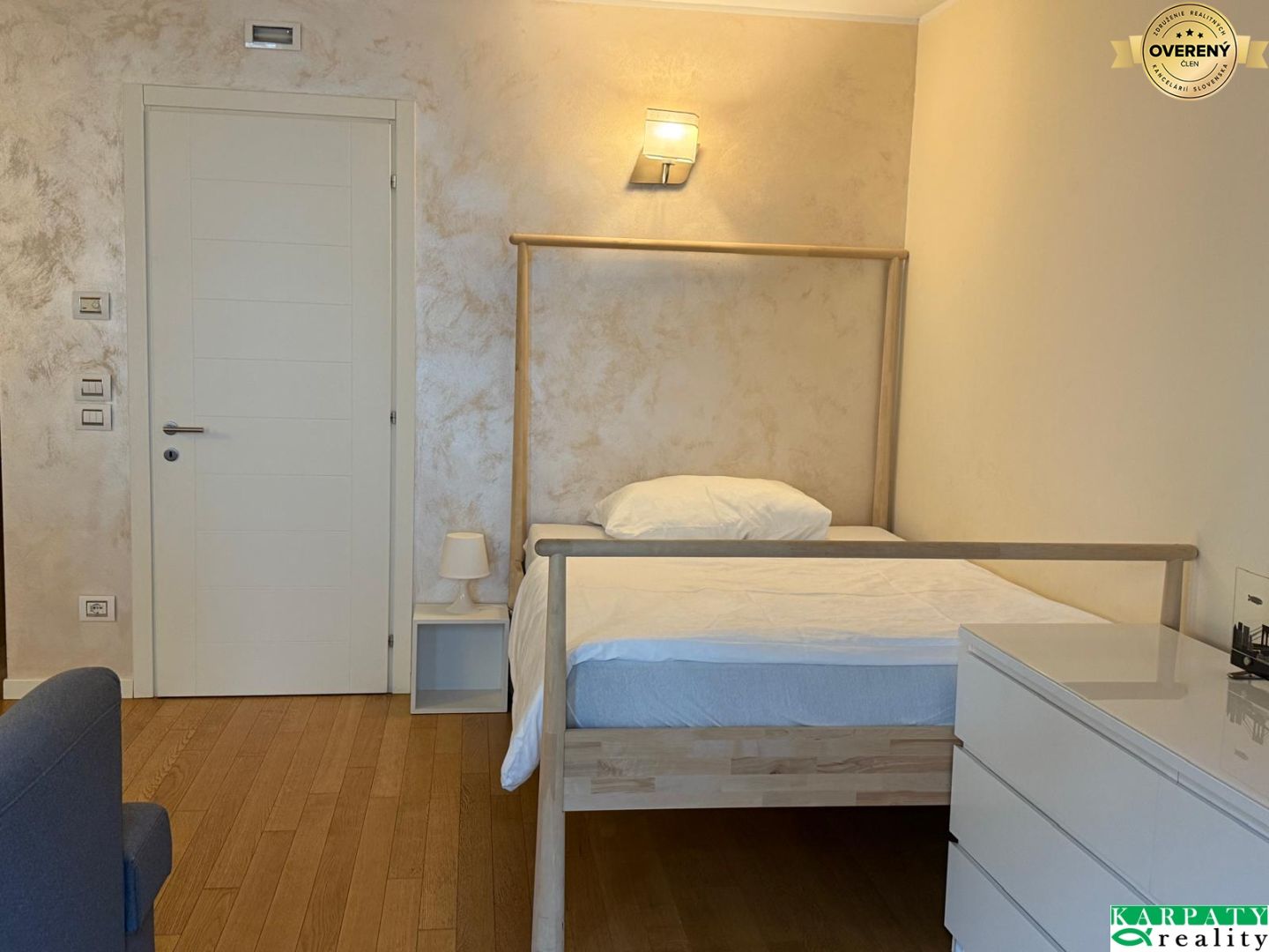 Na predaj veľký 1 izbový byt v úplnom centre mesta Trnava! – fotografia 5