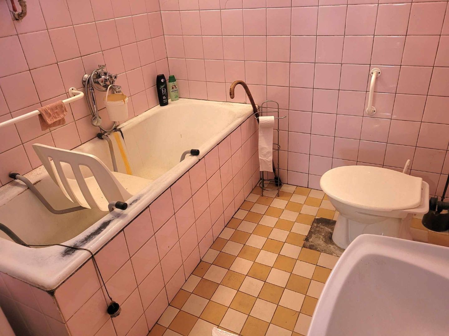 Ponúkame na predaj tehlový rodinný dom s garážou v obci Salka. – fotografia 7