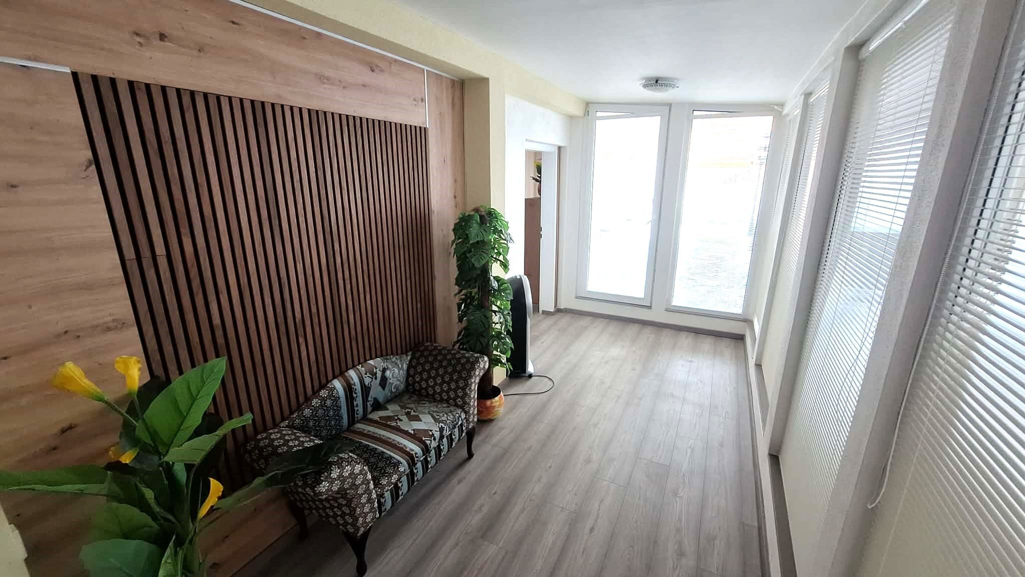 PREDAJ - Kompletne prerobený 4 izbový rodinný dom v CENTRE Komárna pamiatková zóna VÝHODNÁ KÚPA! – fotografia 7