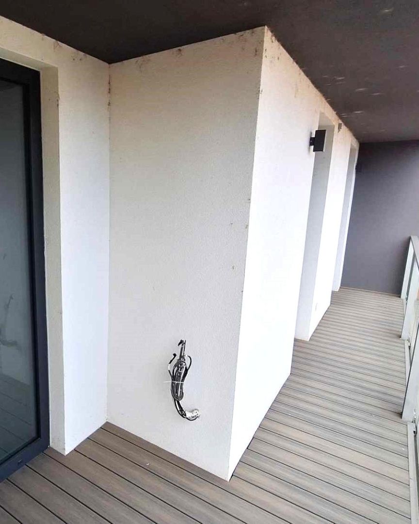PREDAJ - veľký 4 izbový byt s vlastným kúrením s 2 terasami v centre Komárna DOHODA MOŽNÁ! – fotografia 6