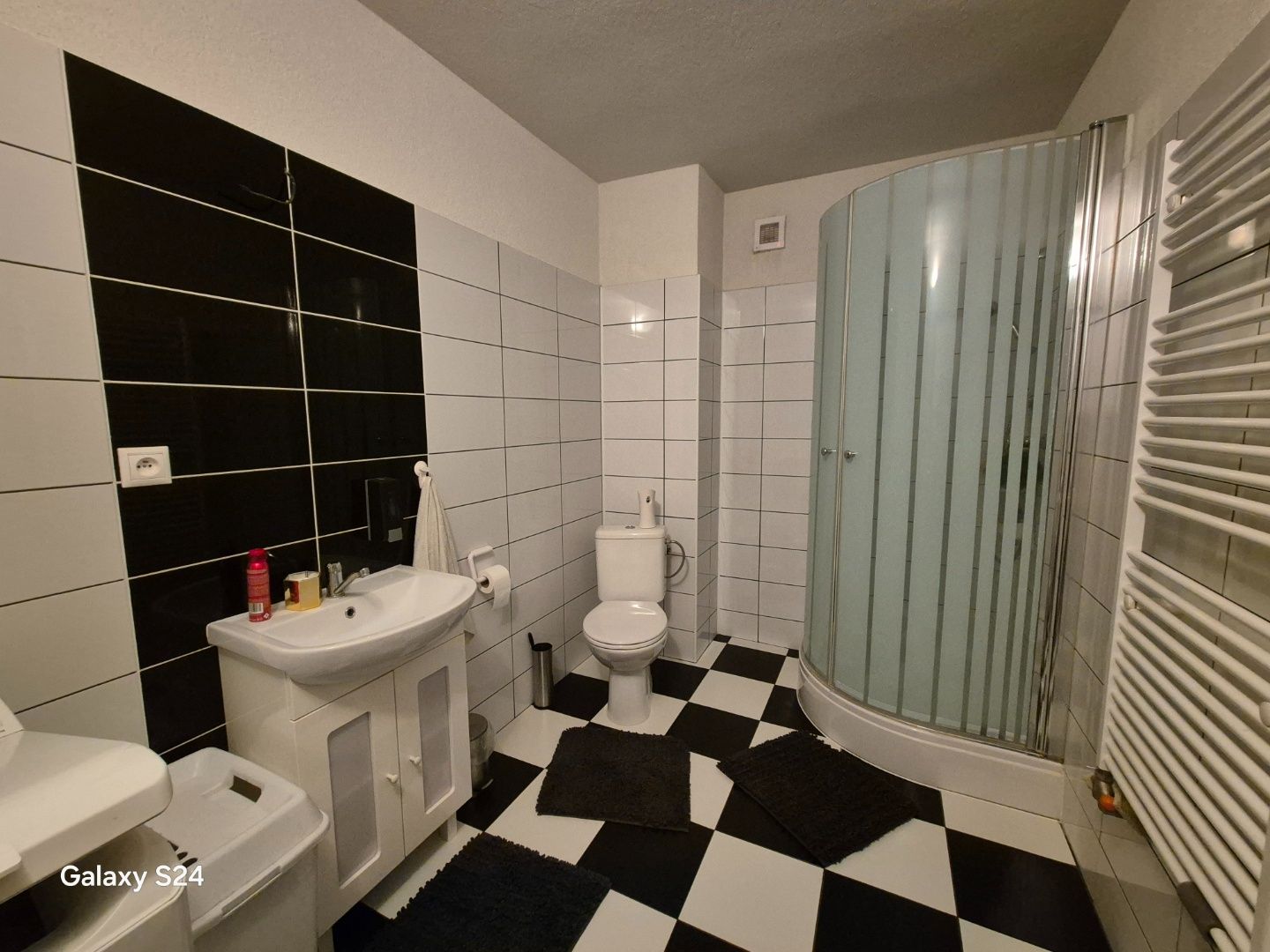 /Exkluzívne iba u Nás/Predaj 7-izb.RD po kompletnej rekonštrukcii v Šuranoch. – fotografia 8