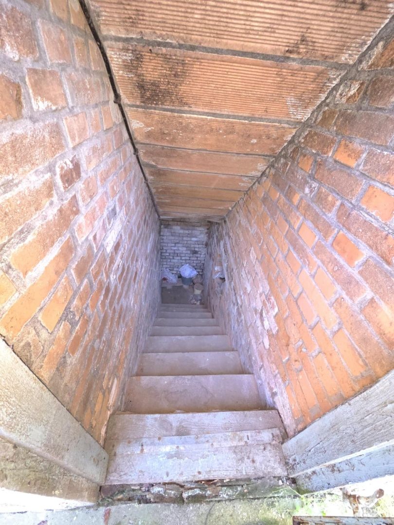 PREDAJ rodinný dom s letnou kuchyňou a garážou v obci Pastovce. – fotografia 9