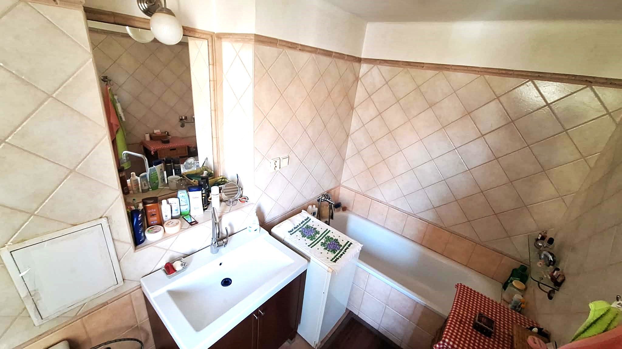 EXKLUZÍVNY PREDAJ - Kompletne prerobený 2 izbový tehlový byt v Komárne – fotografia 4