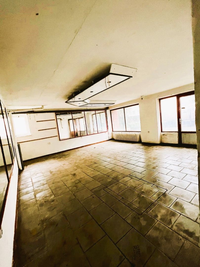 PREDAJ - 6 izbový poschodový dvojgeneračný tehlový rodinný dom v BENE, Komárno – fotografia 8