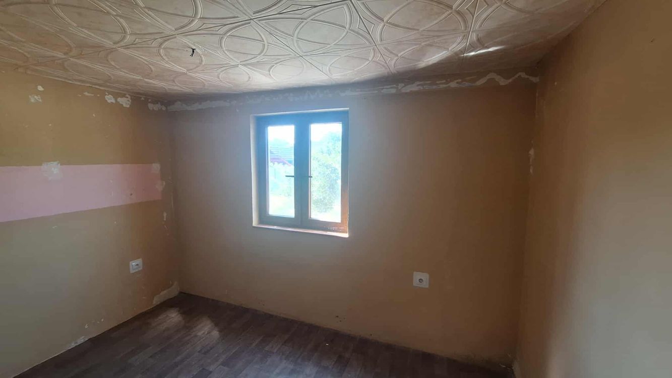 IBA U NÁS! PREDAJ - 4 izbový dom vhodný na rekonštrukciu podľa vlastných predstáv na Alžbetinom ostrove v Komárne – fotografia 9