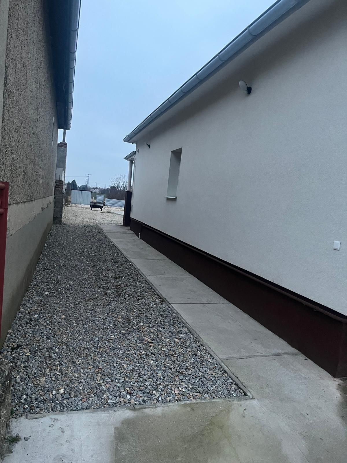 UBYTOVANIE PRE FIRMY A AGENTÚRY – ŠURANY, KOSTOLNÝ SEK – fotografia 6
