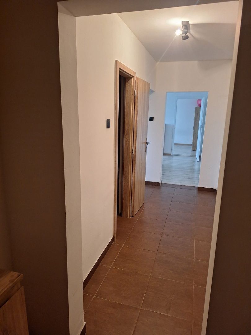 Predaj -  2-izbový byt s balkónom -Nové Zámky, ul. Ľ.Štúra – fotografia 1