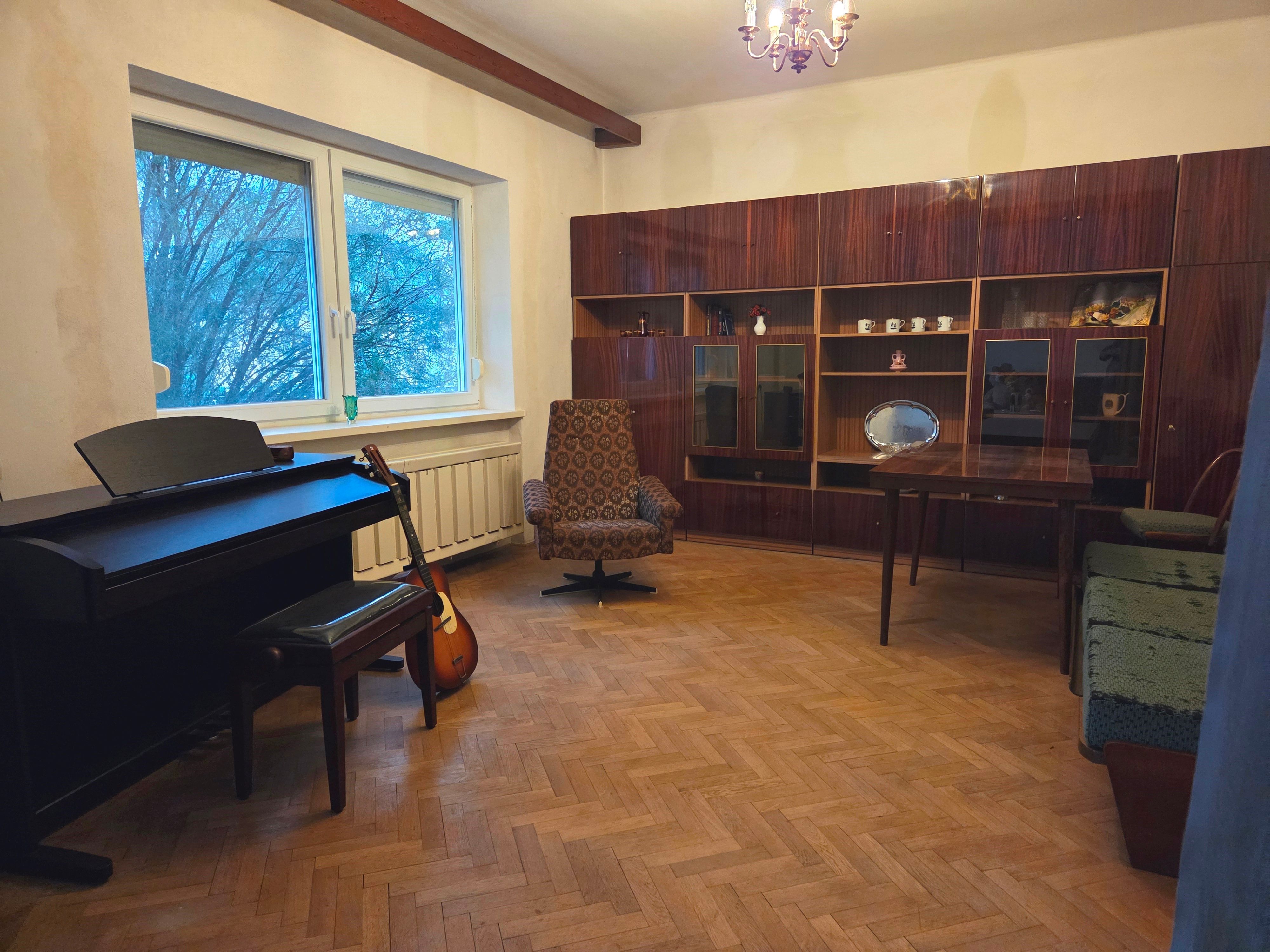 Rodinný dom na predaj v obci Dvory nad Žitavou. Rezervované. – fotografia 5