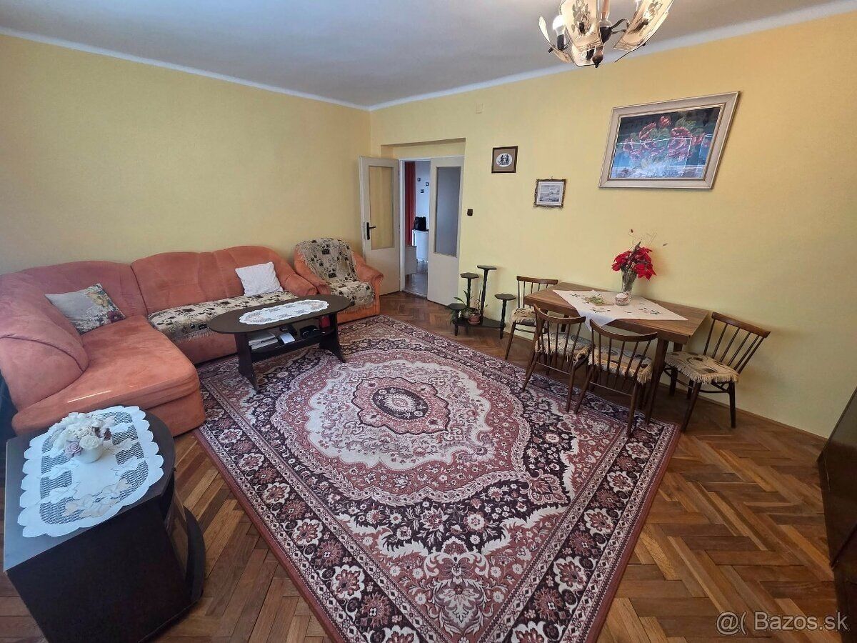 Ponúkame na predaj 4 -izbový byt + GARÁŽ v obci Kolta. – fotografia 5