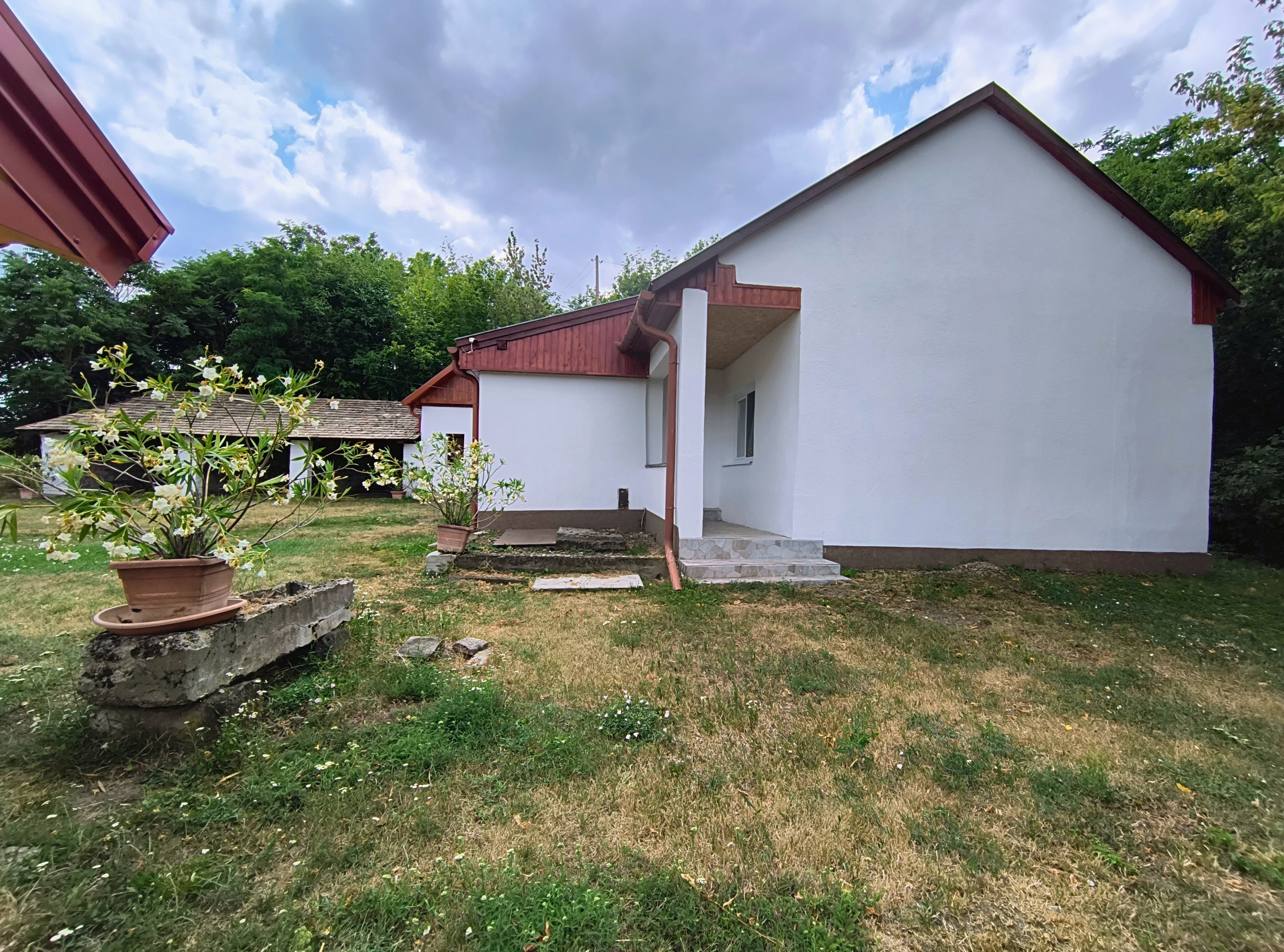 Romantický kamenný domček po kompletnej rekonštrukcii na brehu Ipľa – Pastovce – fotografia 6